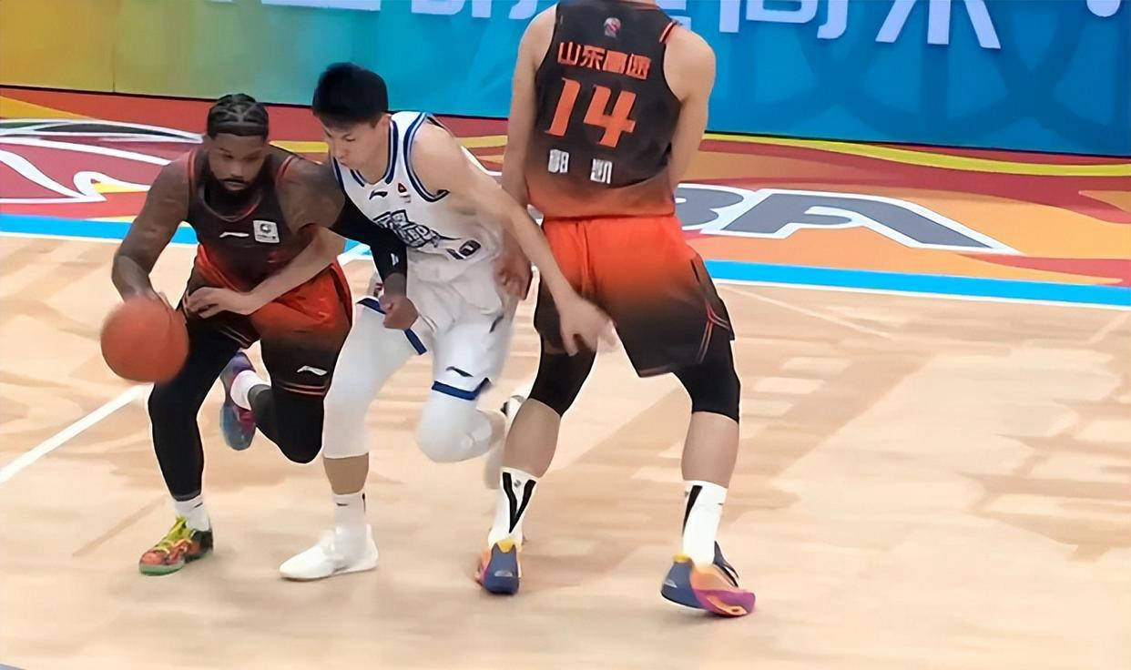 多米体育官网入口鹿子言且听风吟续集六